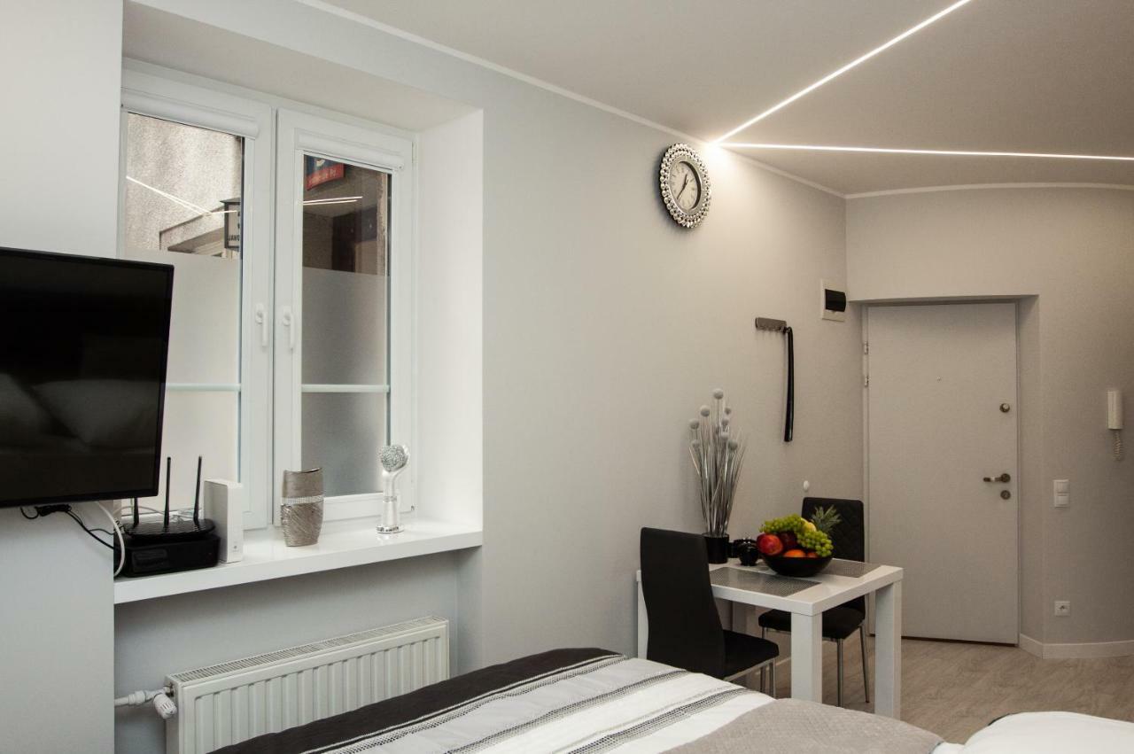 Novel Mini Apartment Warsaw Exterior photo